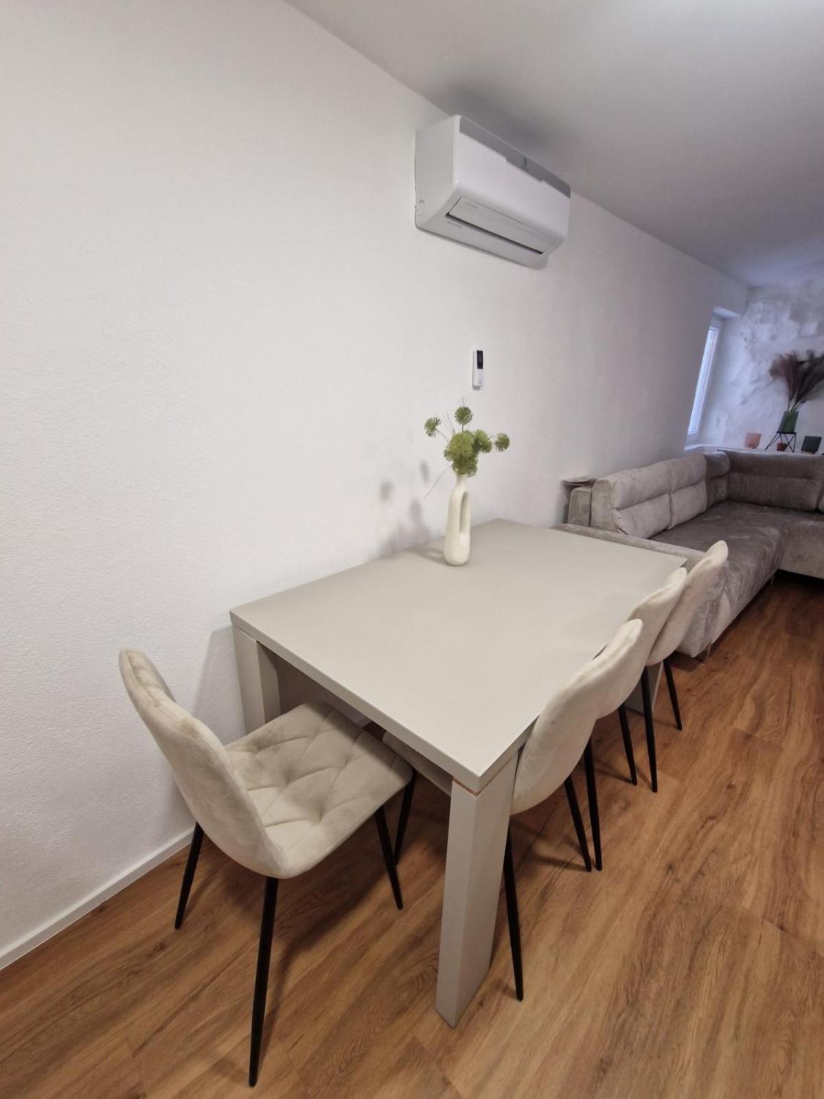 Apartmán Pirana Exteriér fotografie